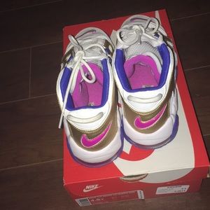 Nike Air Uptempos Grade School